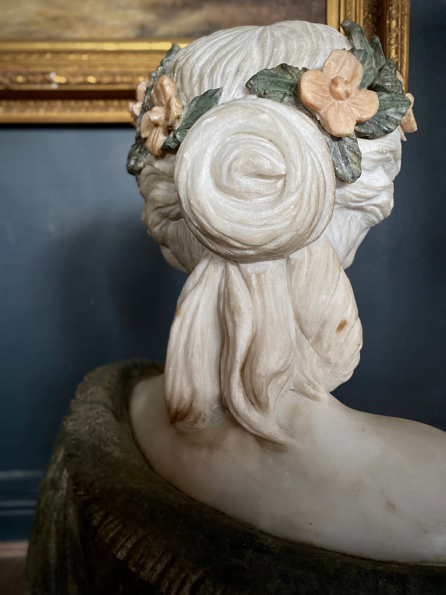 Marble Bust of Lady C.19th Century