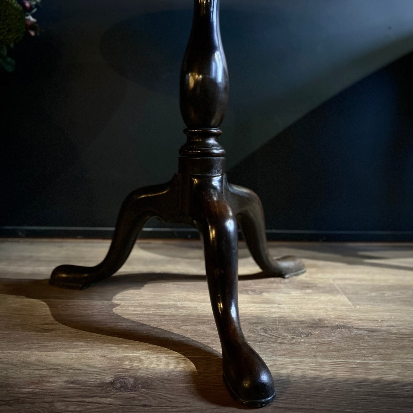 George III Mahogany Tilt Top Table C.1790