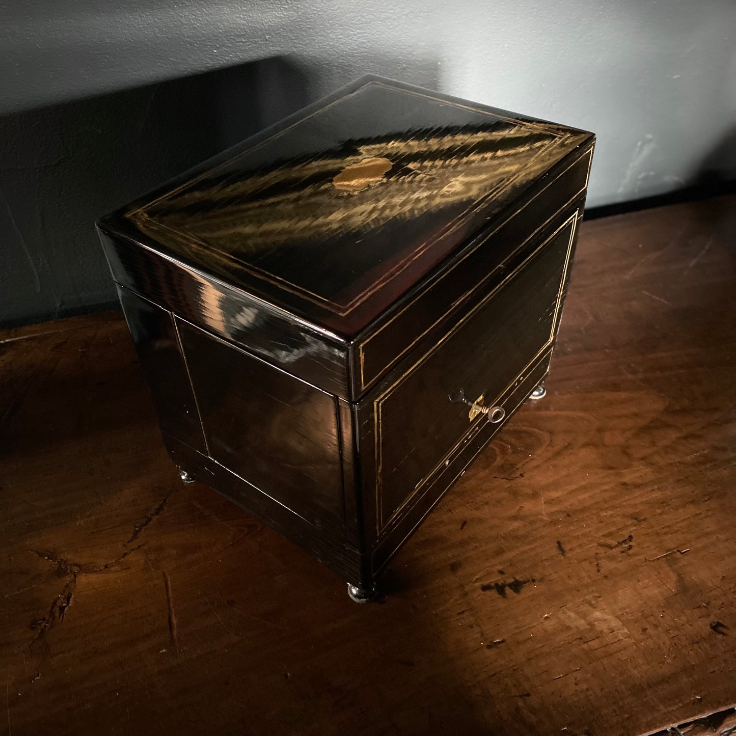 French Ebonised Cave a Liqueur C.1820