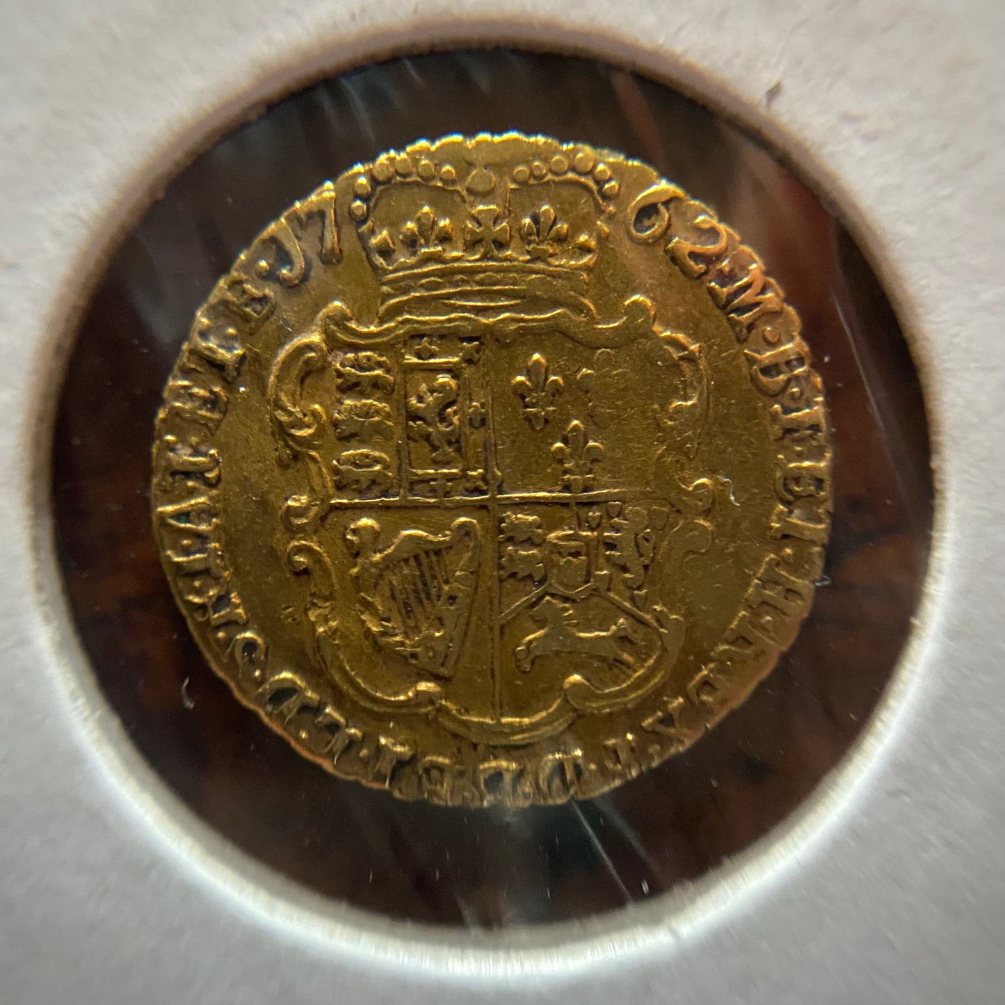 George III Gold Qtr Guinea D.1762