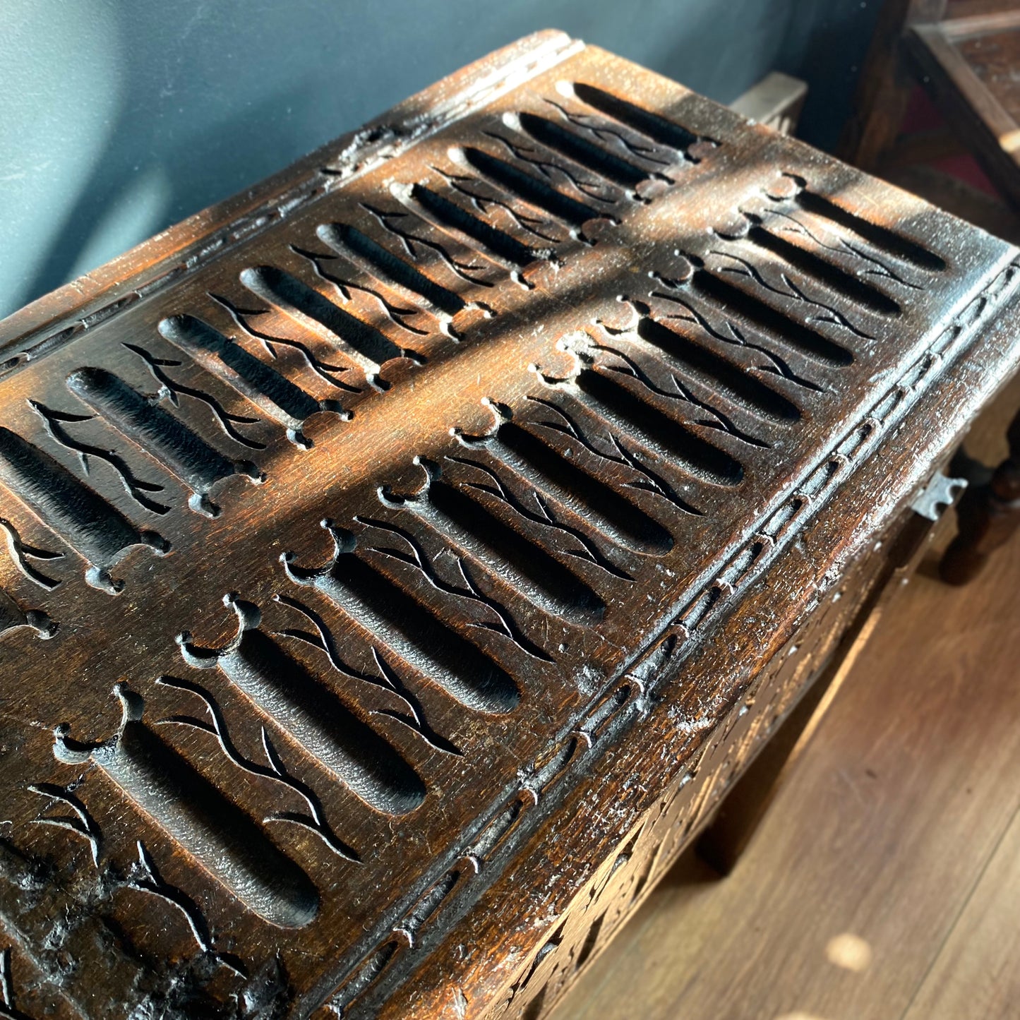 Elizabethan English Oak Coffer On Legs C.1590