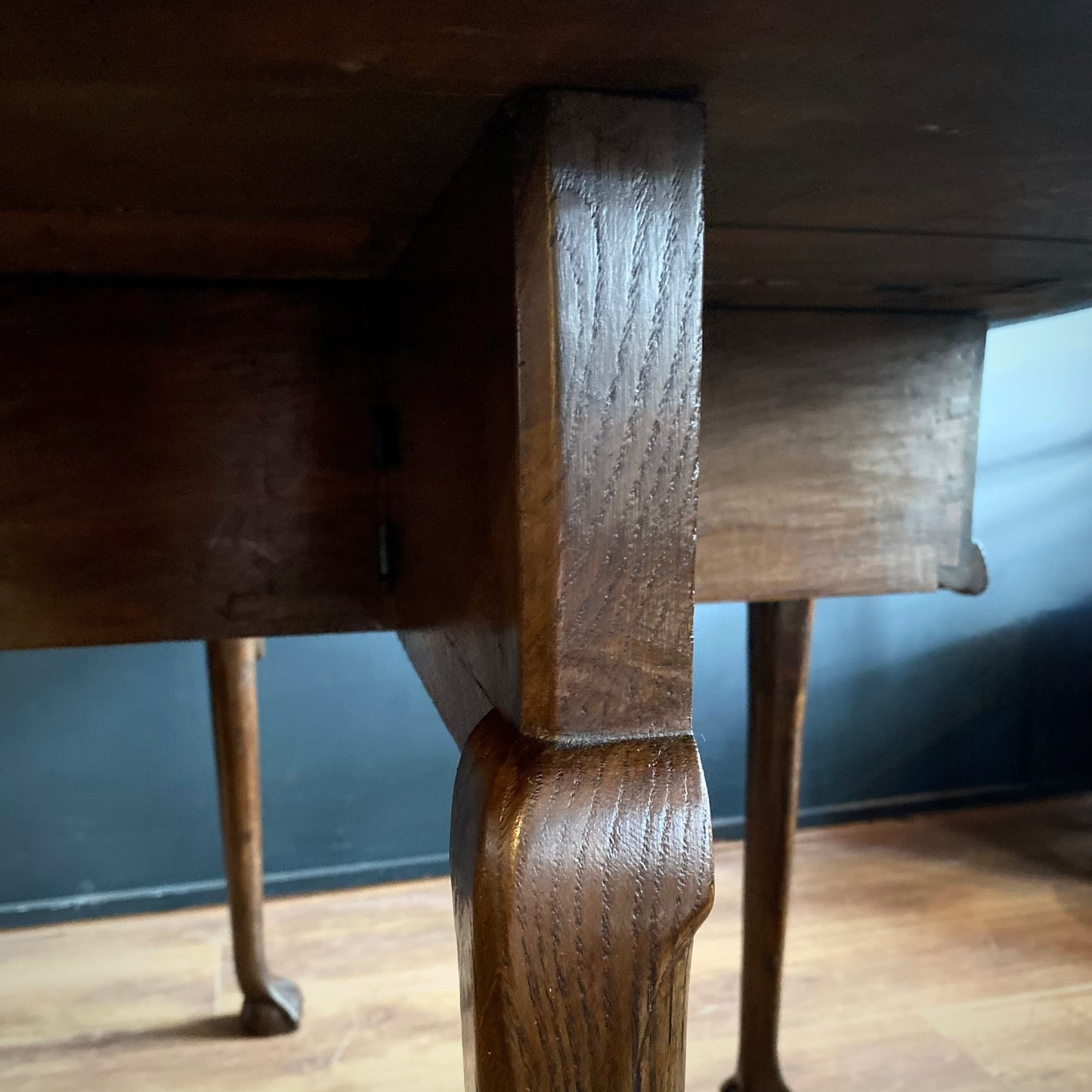 Queen Anne English Oak Gateleg Dining Table C.1710
