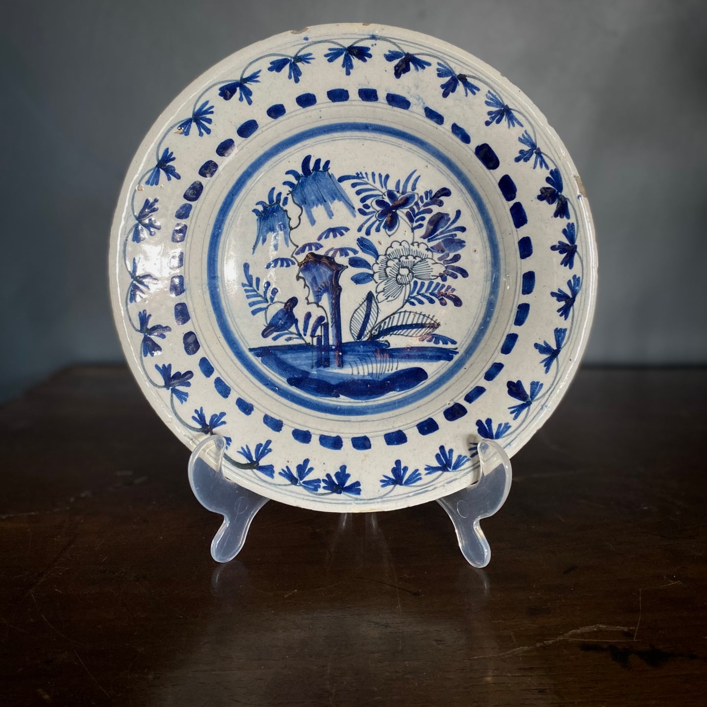 Pair of Delft Plates