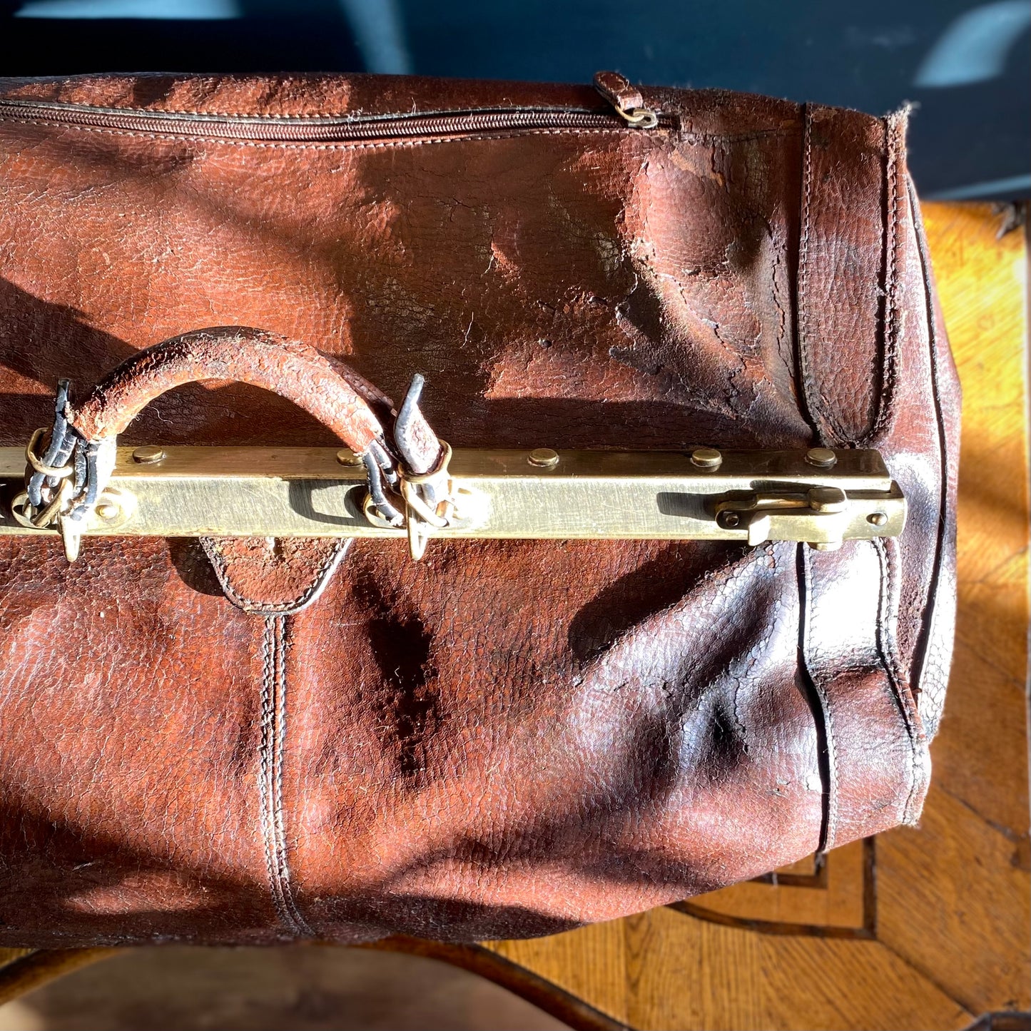 Early 20th Century Leather Gladstone Bag C.1920