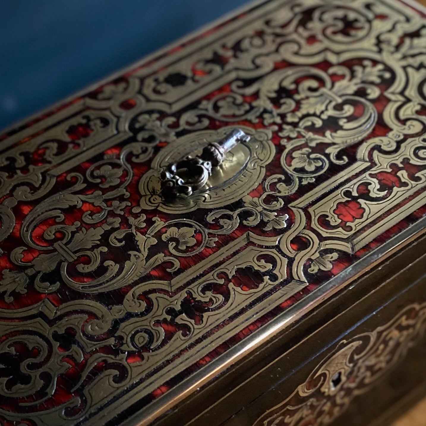 French Ebony Tea Caddy with Boulle and Tortoiseshell C.1860