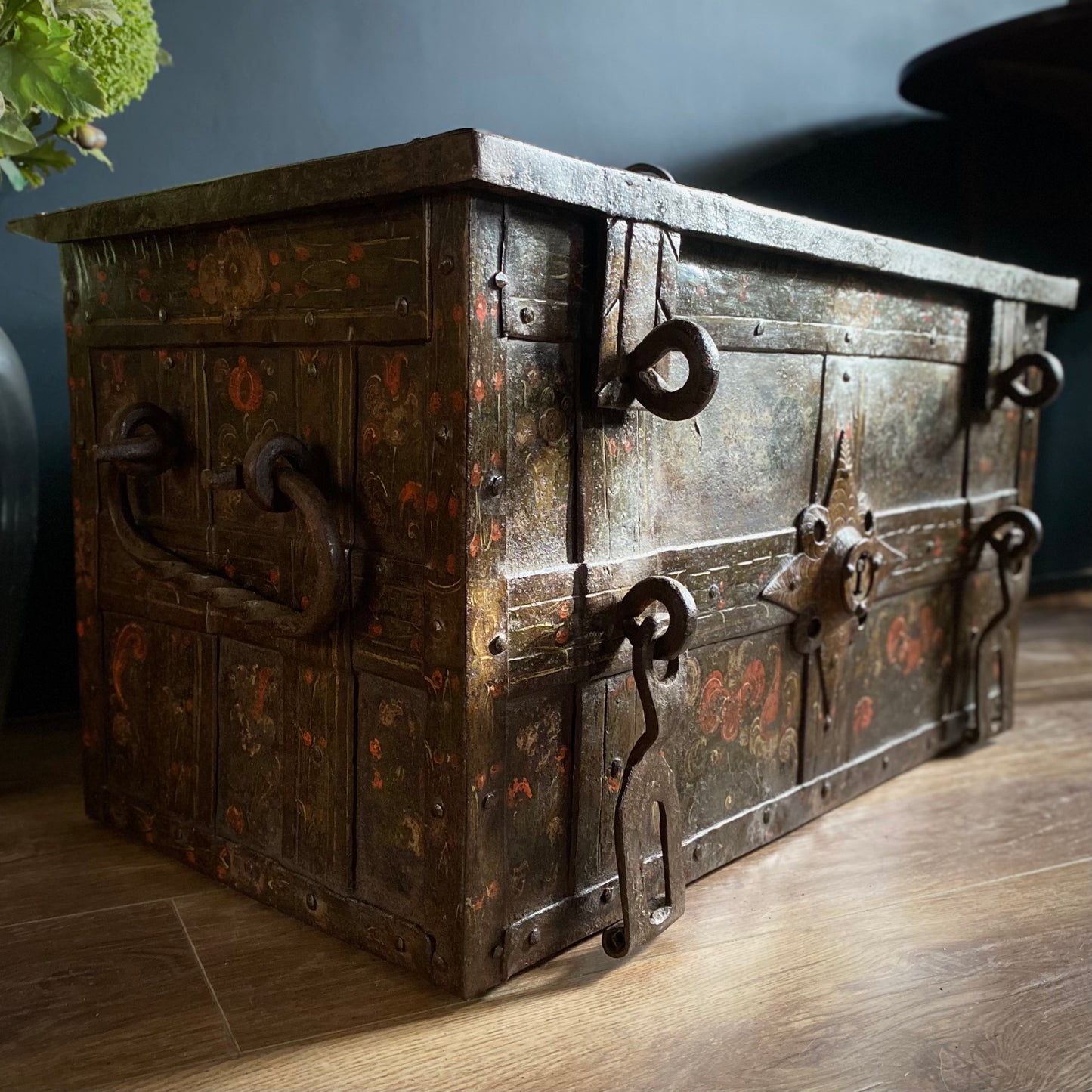 Dutch Armada Chest C.1588