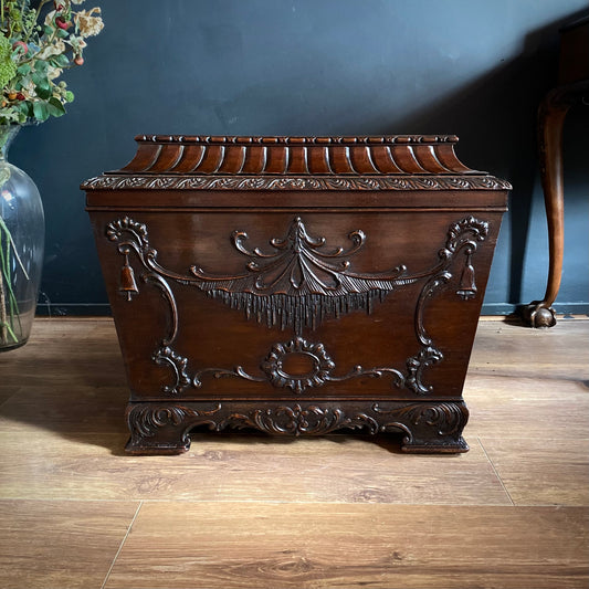 Regency Mahogany Cellarette C.1820