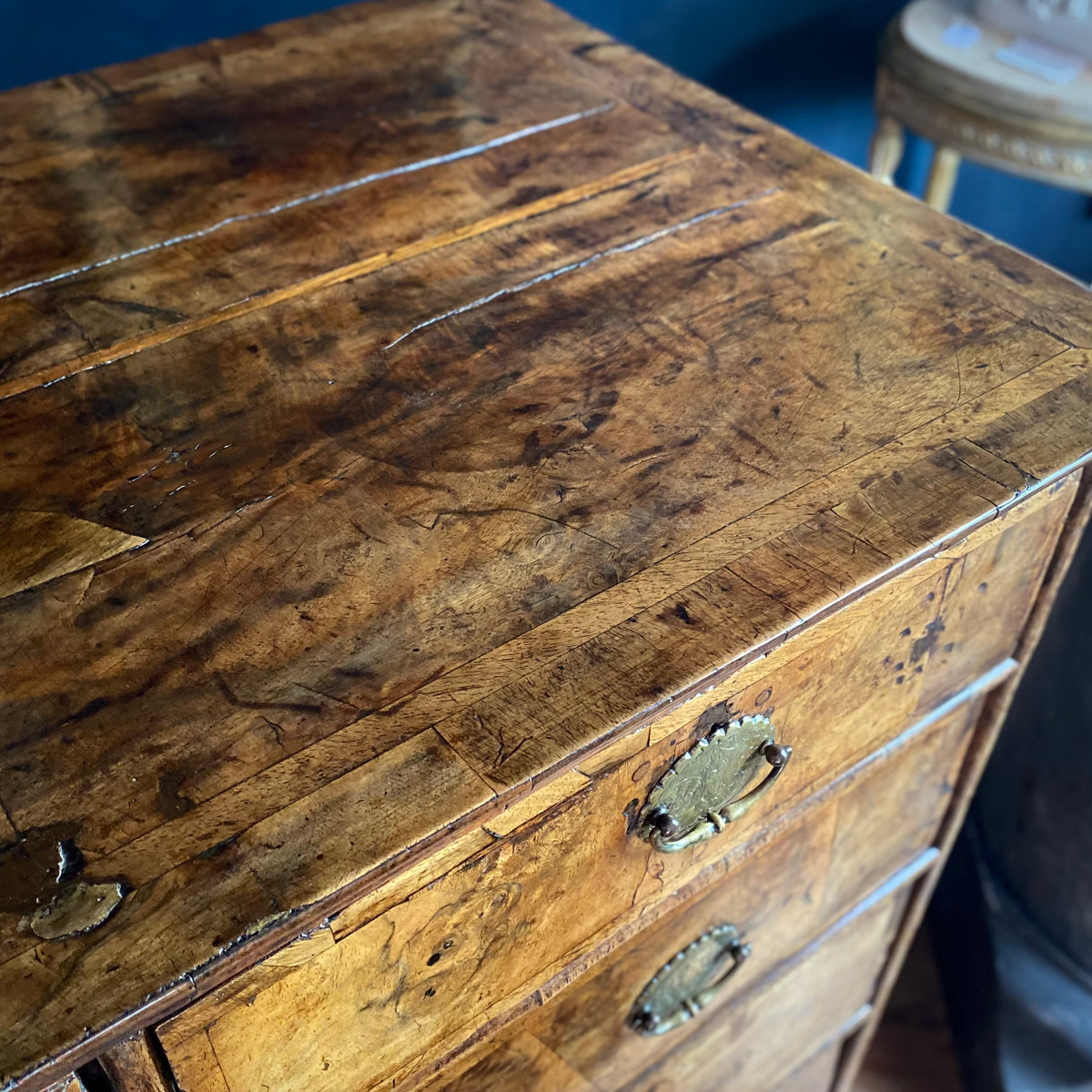 George I Walnut Chest of Drawers C.1720