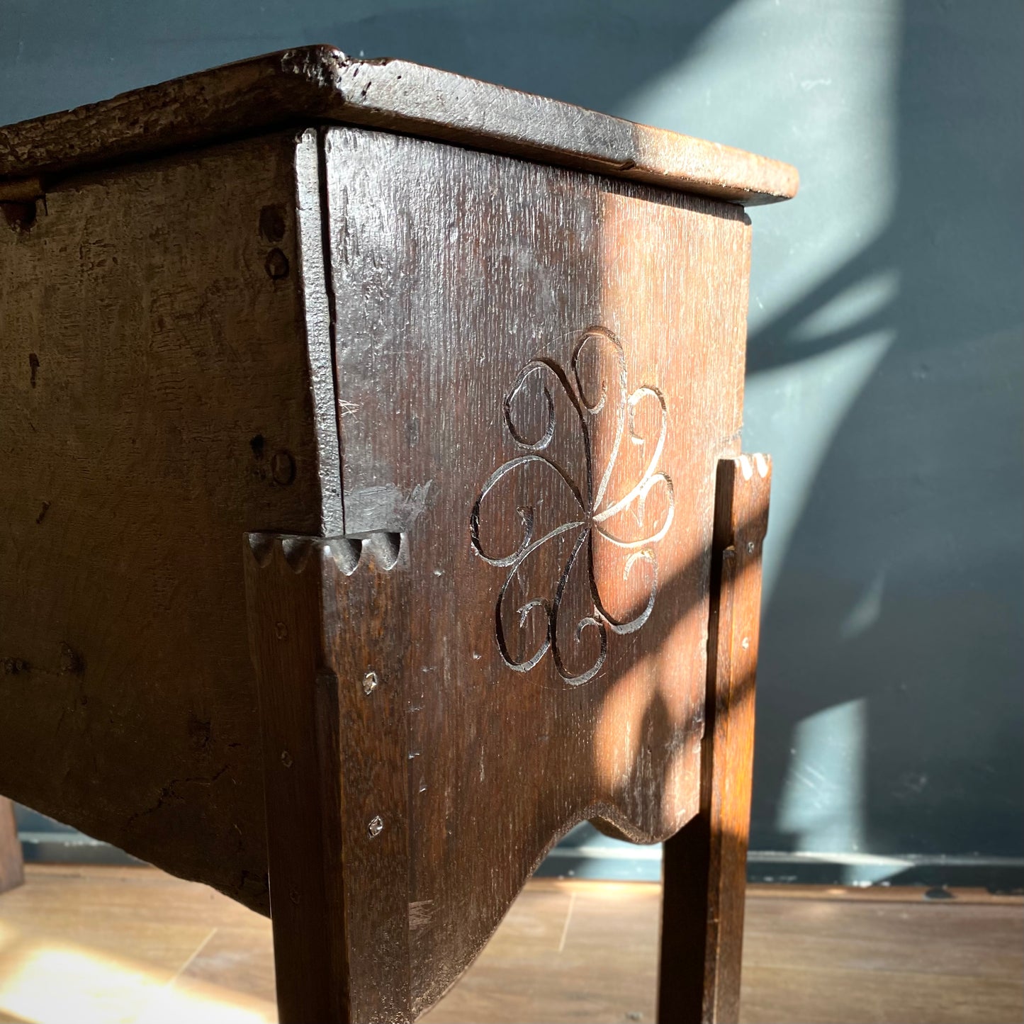 Elizabethan English Oak Coffer On Legs C.1590