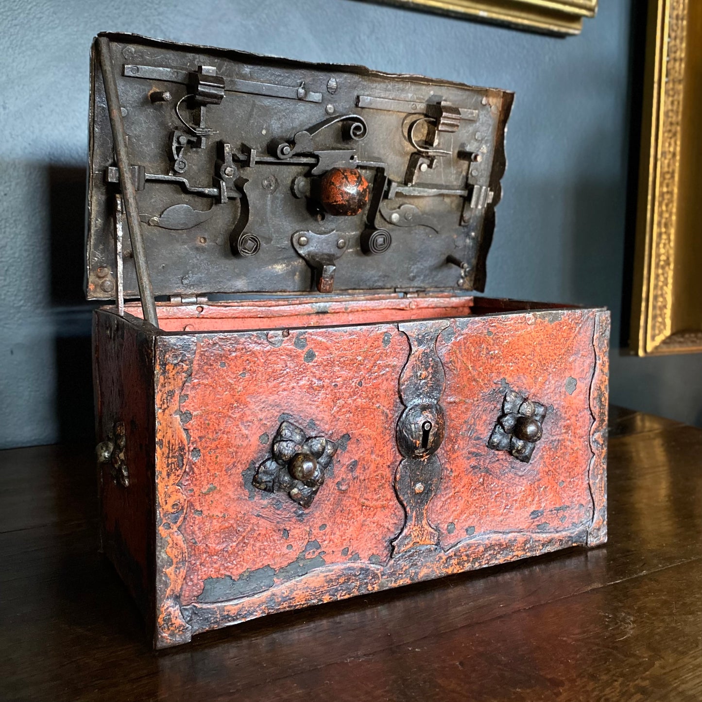 Elizabethan Armada Jewellery Strongbox C.1600
