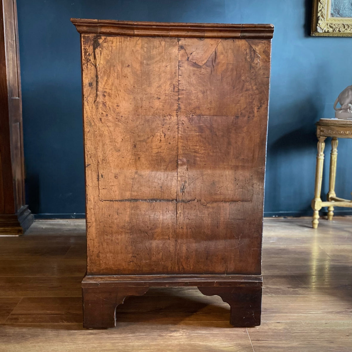 George I Walnut Chest of Drawers C.1720